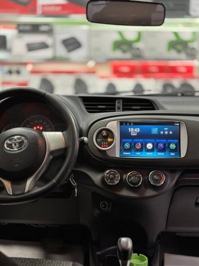 TOYOTA YARİS MULTİMEDYA  11-19 - 6